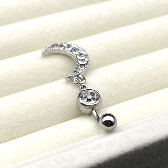 316L Stainless Steel with White Diamond Cubic Zirconia Crescent Moon Belly Ring - Picture 5 of 7